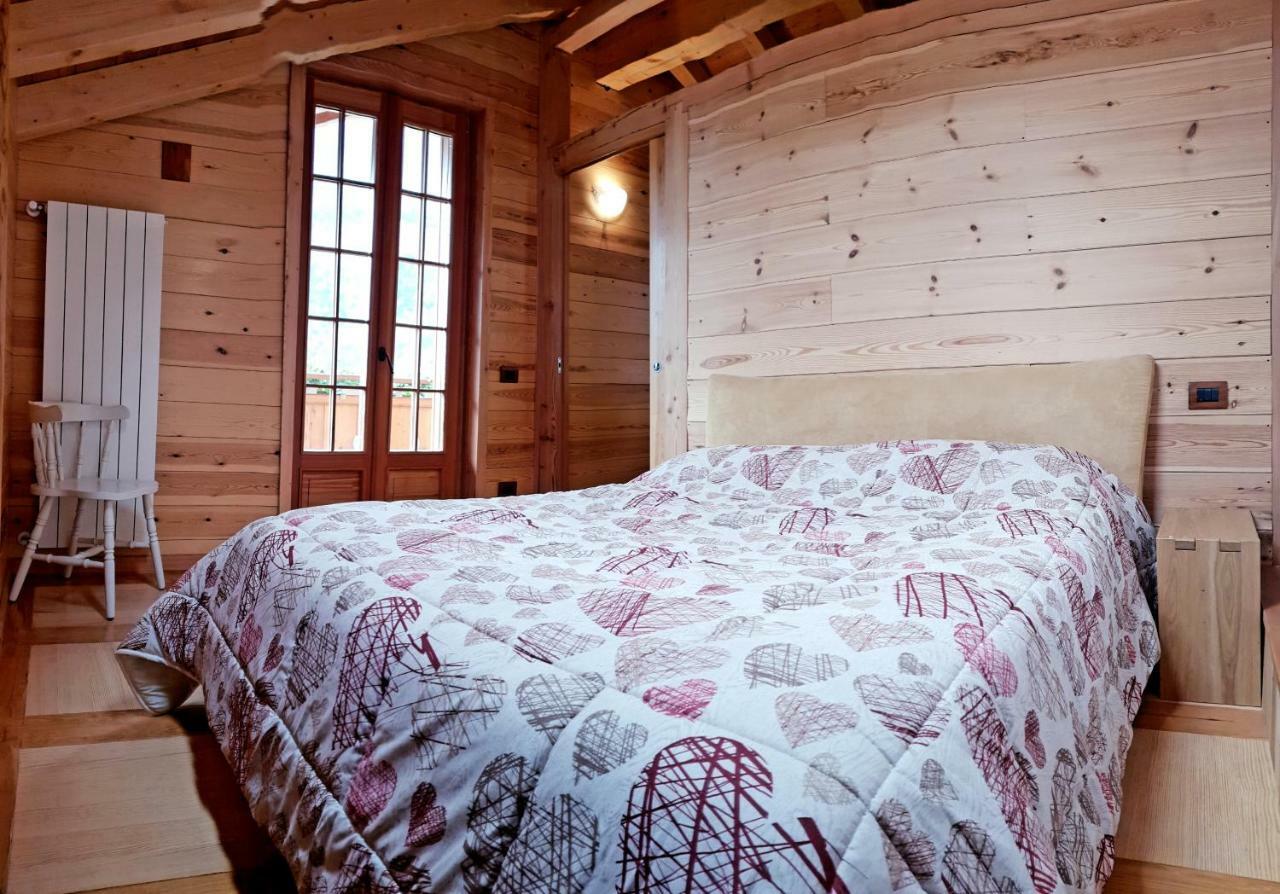 瓦尔佐Casa Vacanza In Tipico Chalet Di Montagna别墅 外观 照片