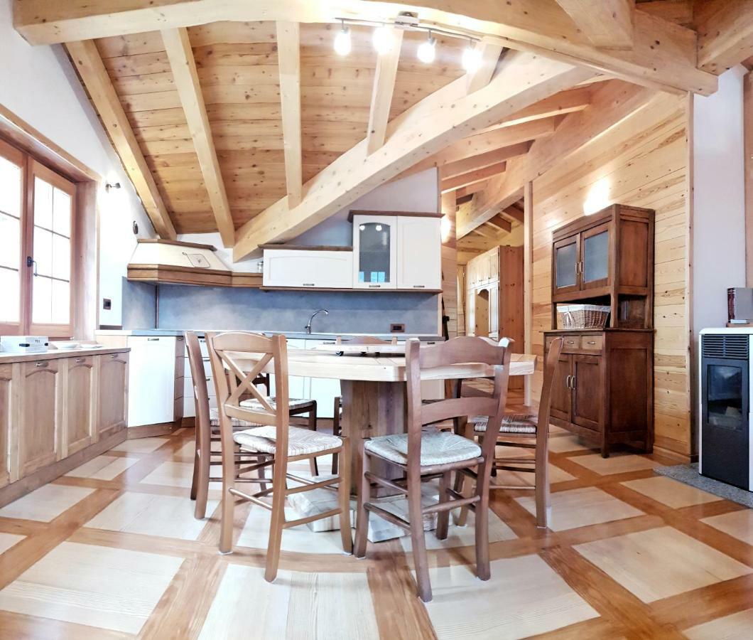 瓦尔佐Casa Vacanza In Tipico Chalet Di Montagna别墅 外观 照片